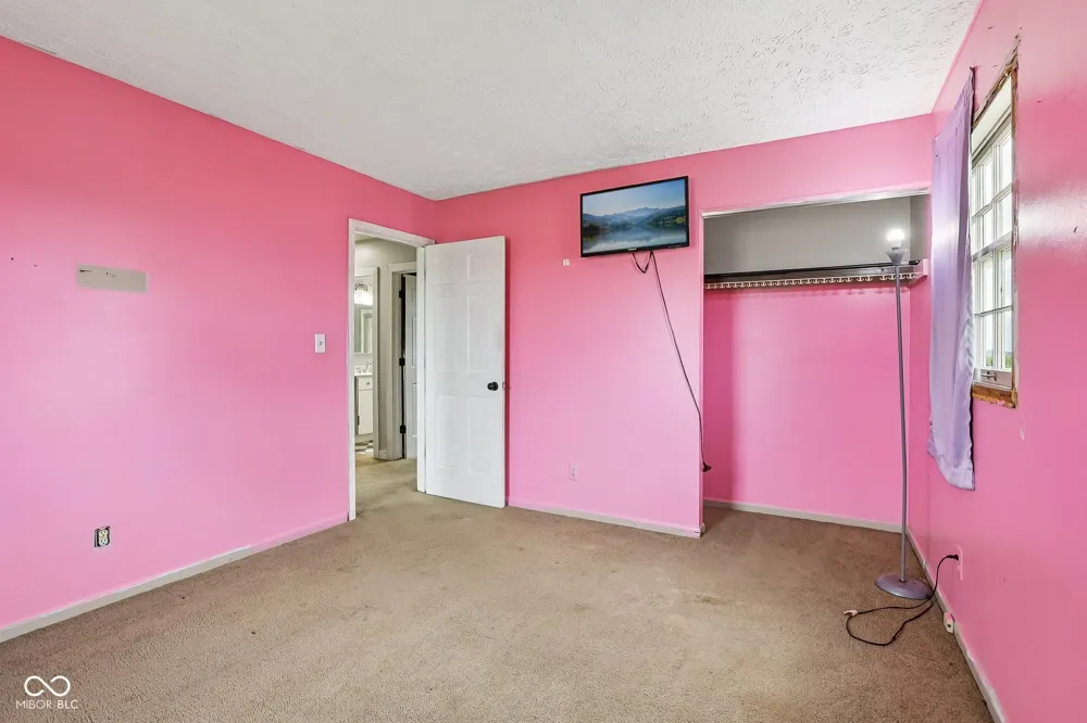 7180 400 W Fairland, IN 46126
