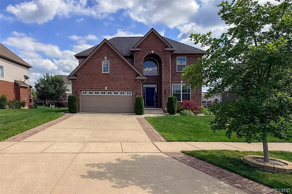 50951 Sevilla Circle Novi City, MI 48374