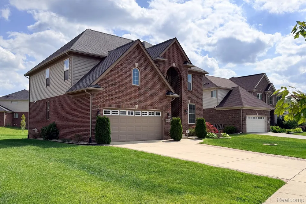 50951 Sevilla Circle Novi City, MI 48374