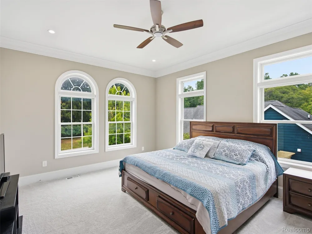 2365 Melton Drive Howell City, MI 48843