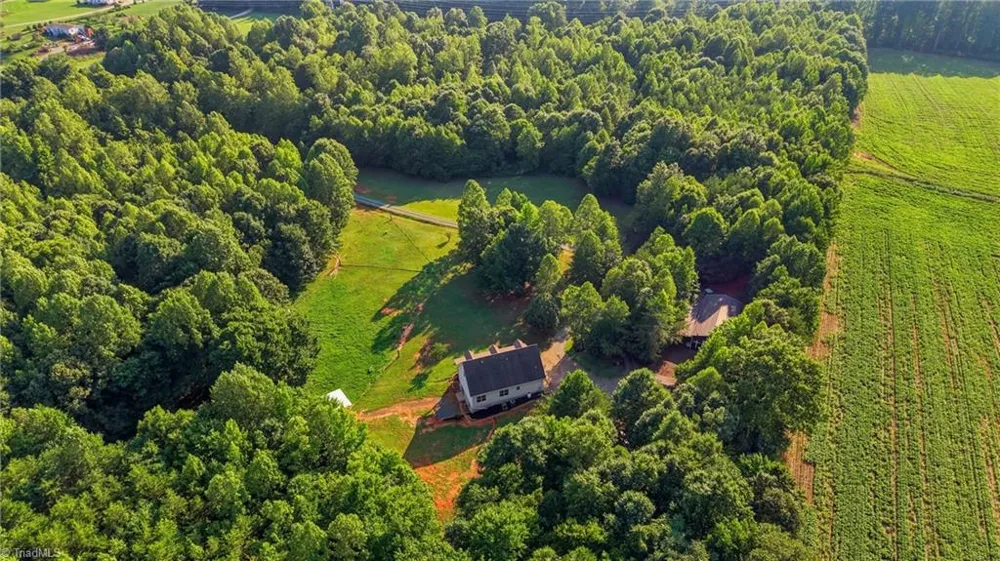 6193 Tri-county Drive Gibsonville, NC 27249