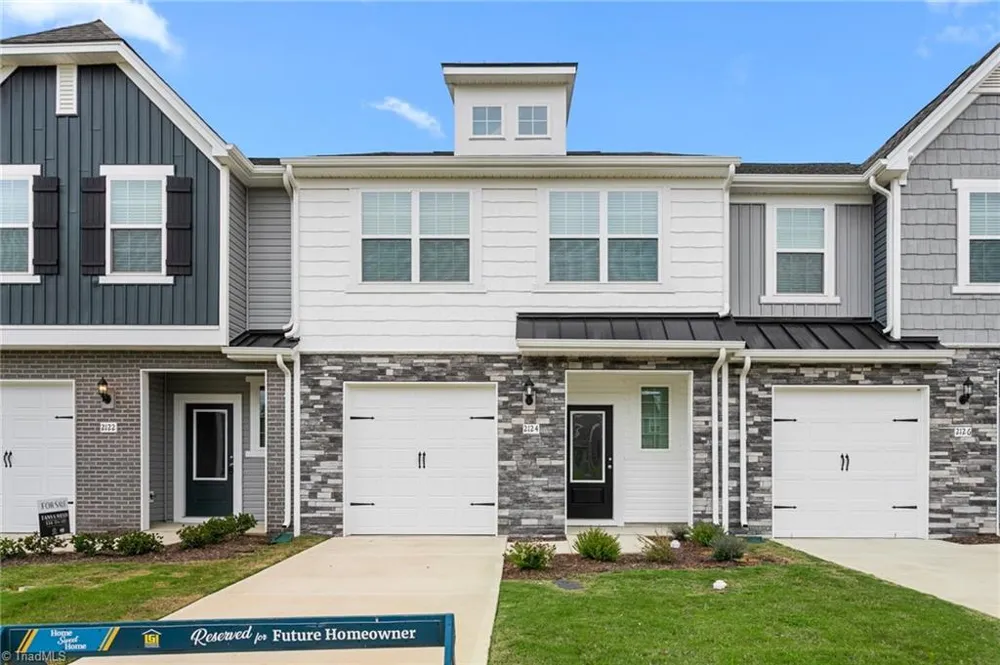 2124 Willow Glen Drive Graham, NC 27253