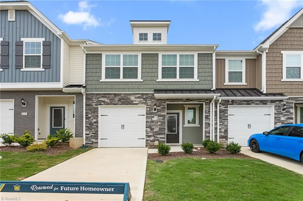 2124 Willow Glen Drive Graham, NC 27253