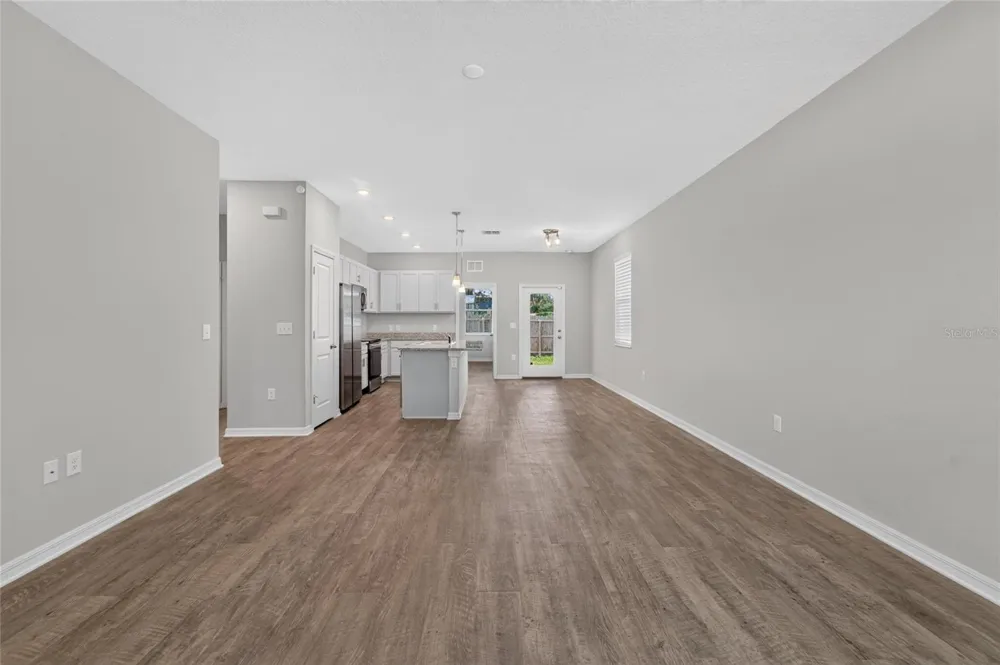 3507 E 10TH AVENUE Tampa, FL 33605