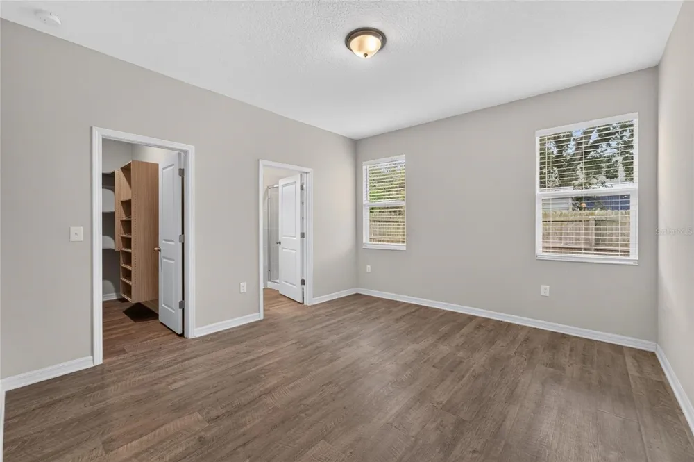 3507 E 10TH AVENUE Tampa, FL 33605