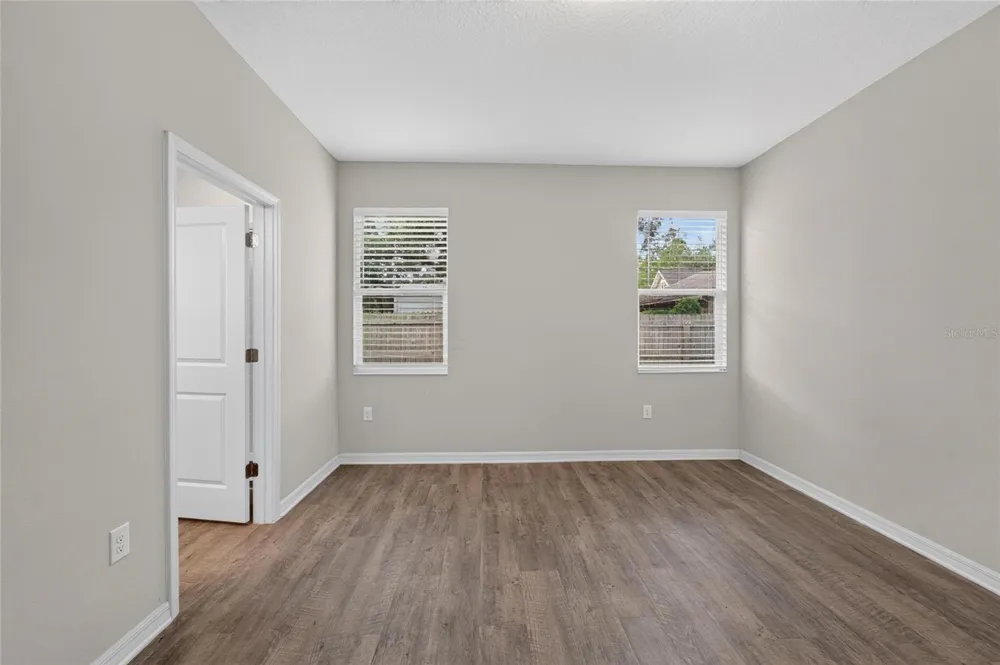 3507 E 10TH AVENUE Tampa, FL 33605
