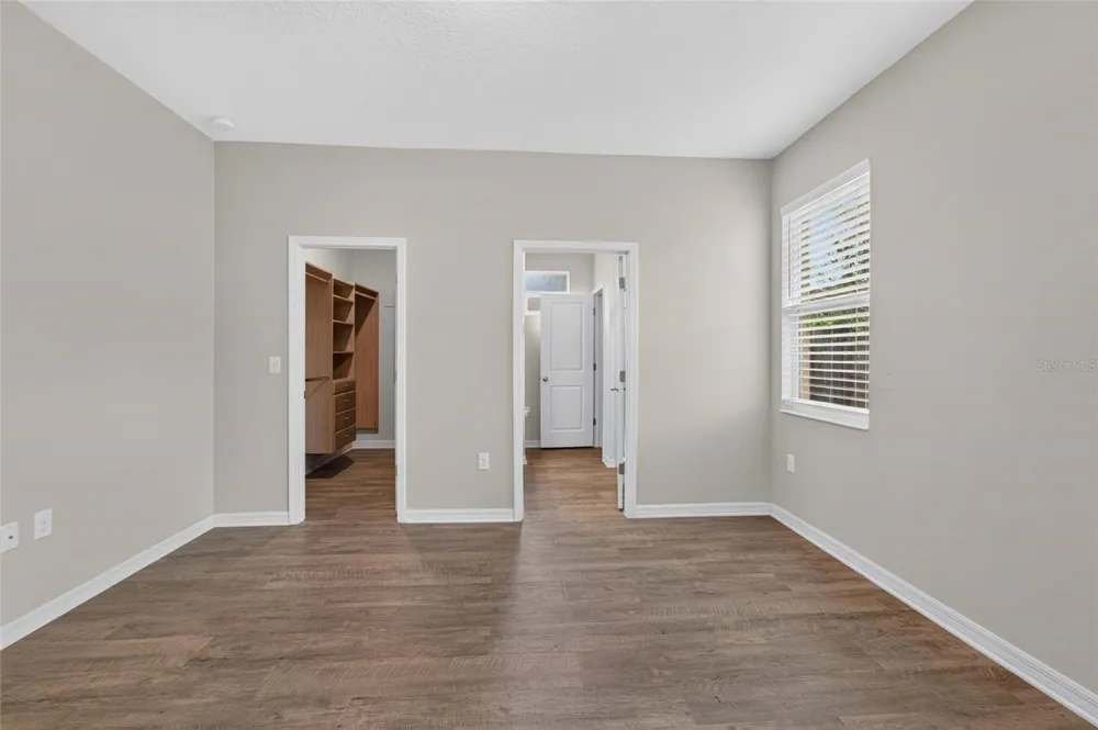 3507 E 10TH AVENUE Tampa, FL 33605
