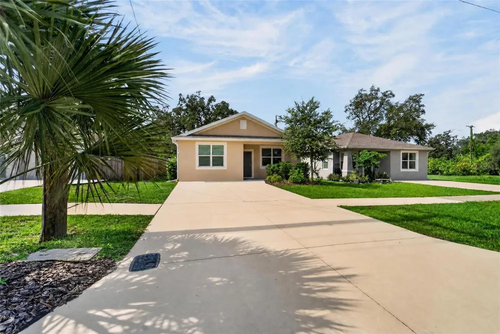 3507 E 10TH AVENUE Tampa, FL 33605