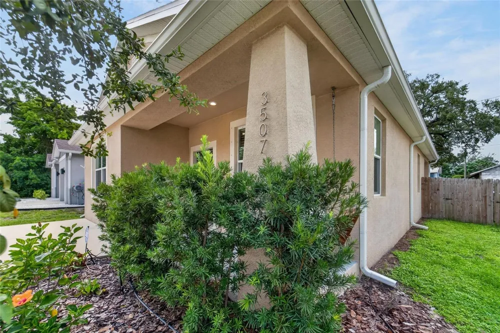 3507 E 10TH AVENUE Tampa, FL 33605