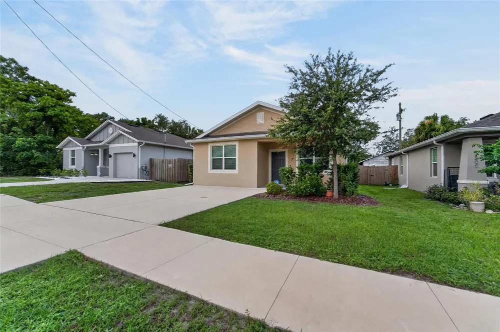 3507 E 10TH AVENUE Tampa, FL 33605