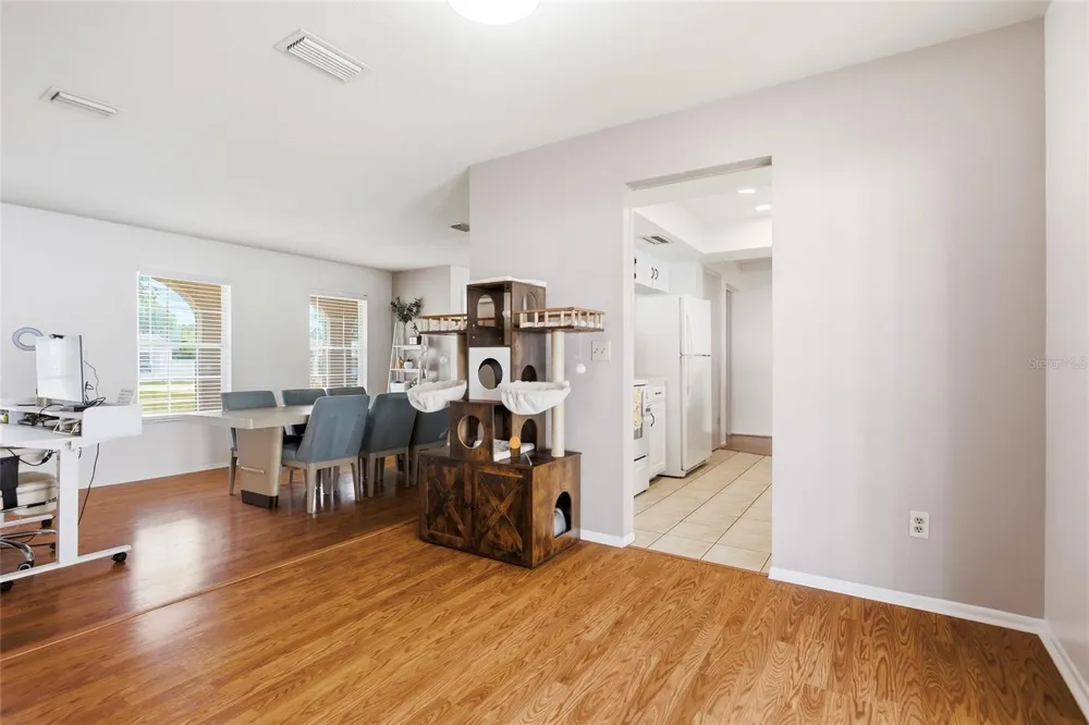 4 CARRIAGE HILL CIRCLE Casselberry, FL 32707