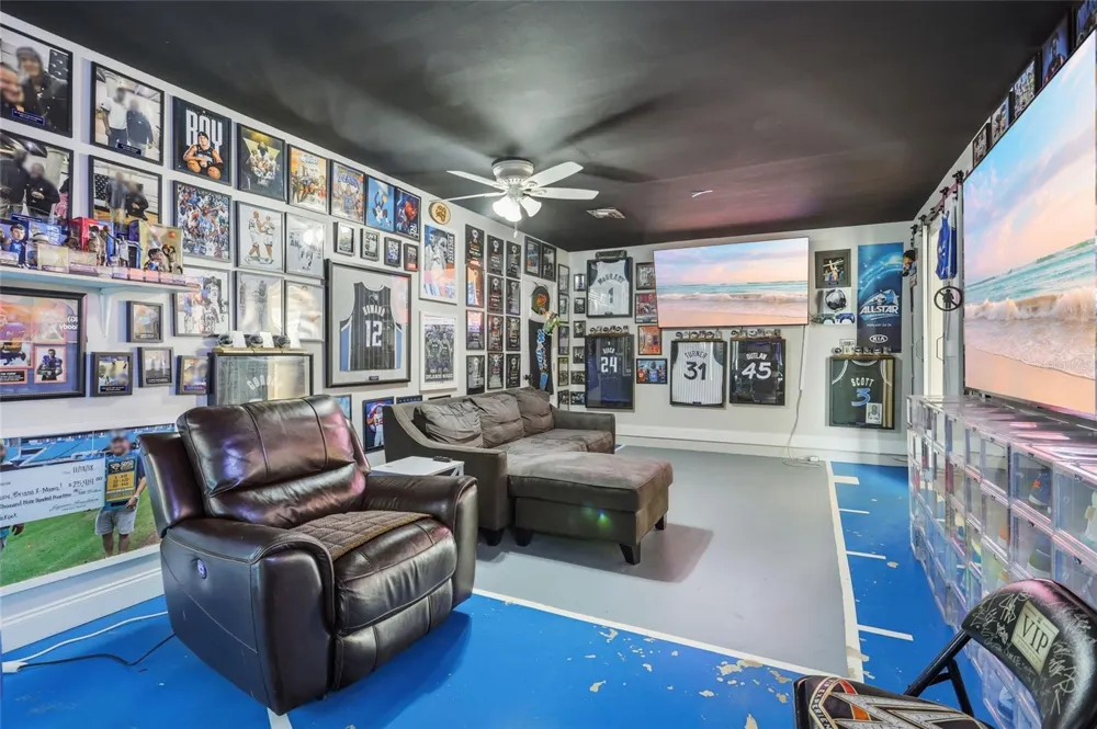 4 CARRIAGE HILL CIRCLE Casselberry, FL 32707
