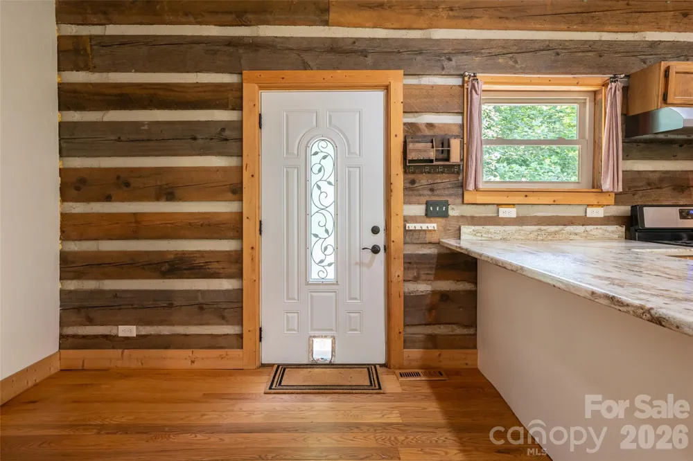 24 Gregory Hill Road Fairview, NC 28730