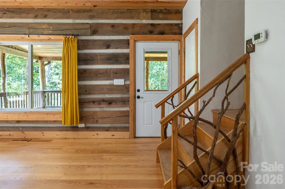 24 Gregory Hill Road Fairview, NC 28730