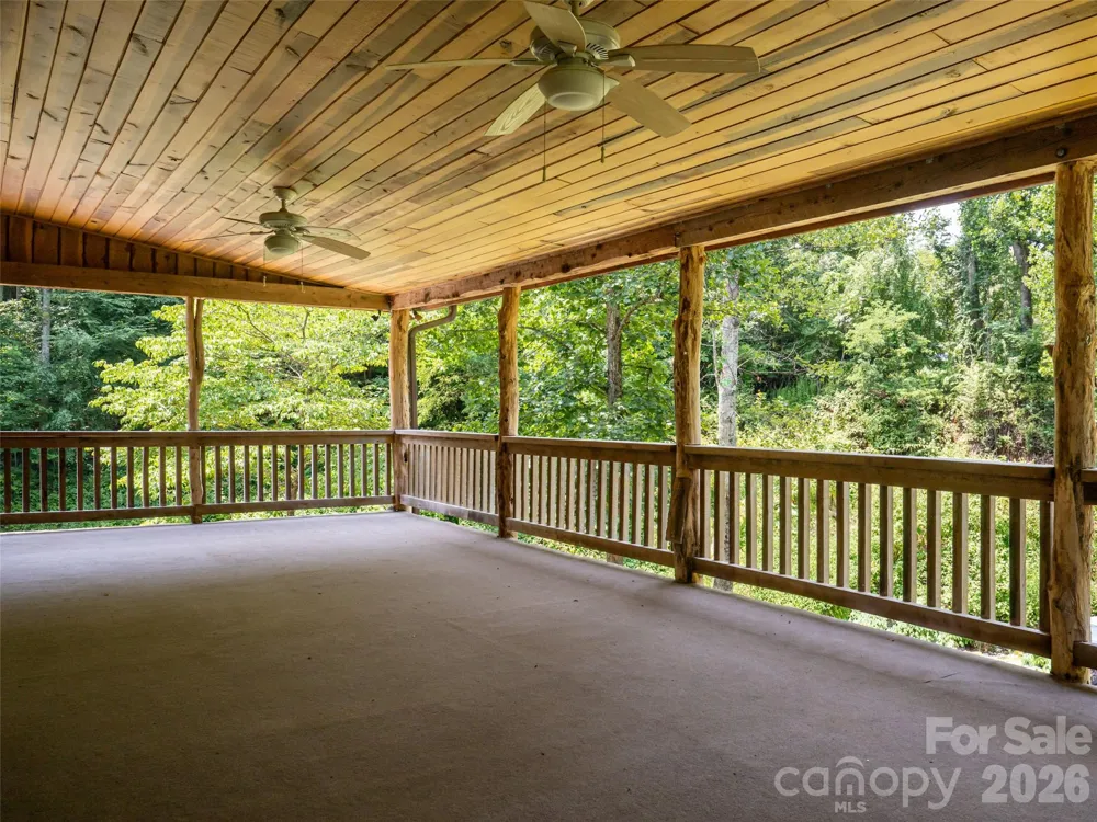 24 Gregory Hill Road Fairview, NC 28730