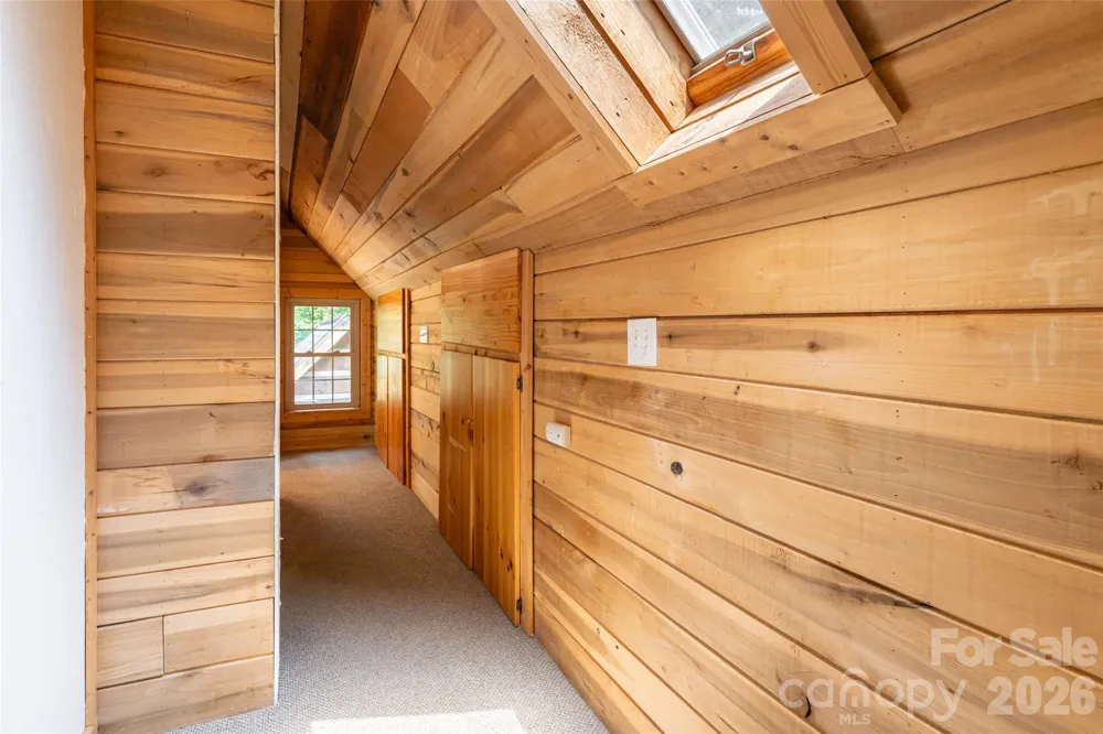 24 Gregory Hill Road Fairview, NC 28730