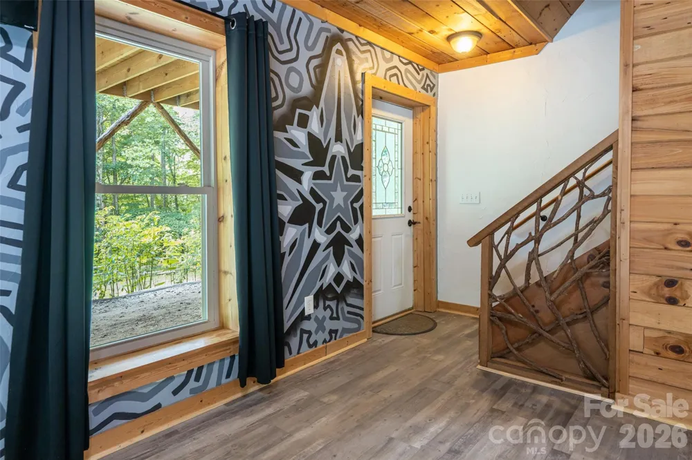 24 Gregory Hill Road Fairview, NC 28730