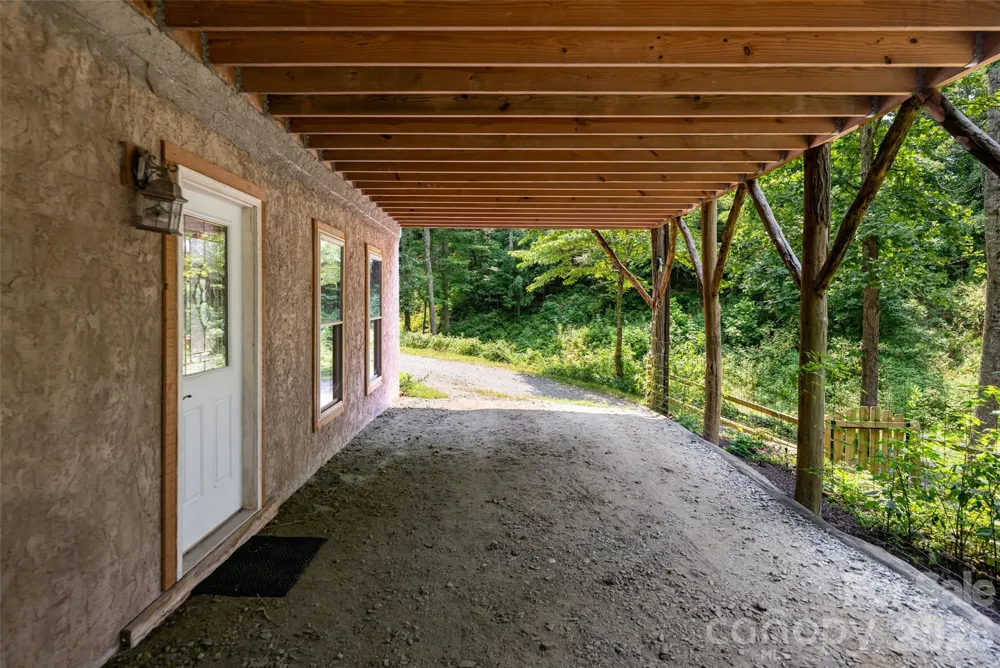 24 Gregory Hill Road Fairview, NC 28730