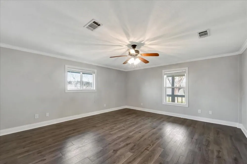12335 2nd Street Santa Fe, TX 77539