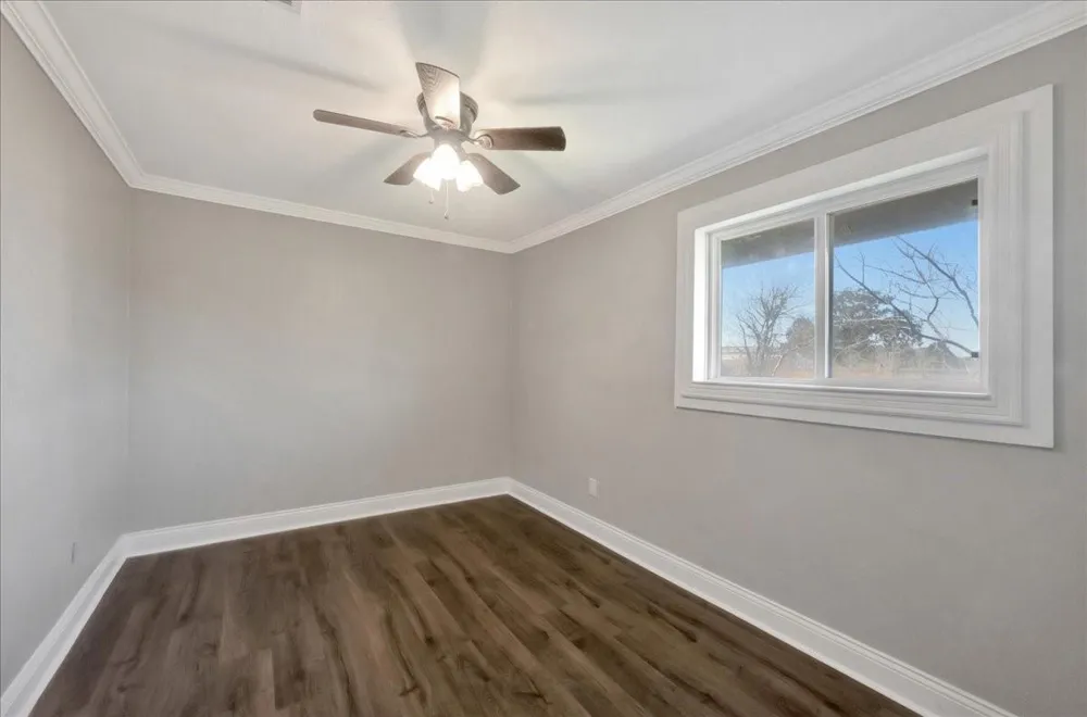 12335 2nd Street Santa Fe, TX 77539