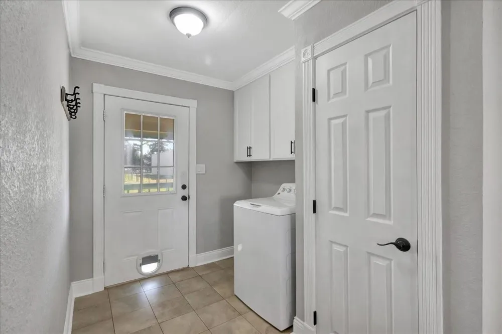 12335 2nd Street Santa Fe, TX 77539