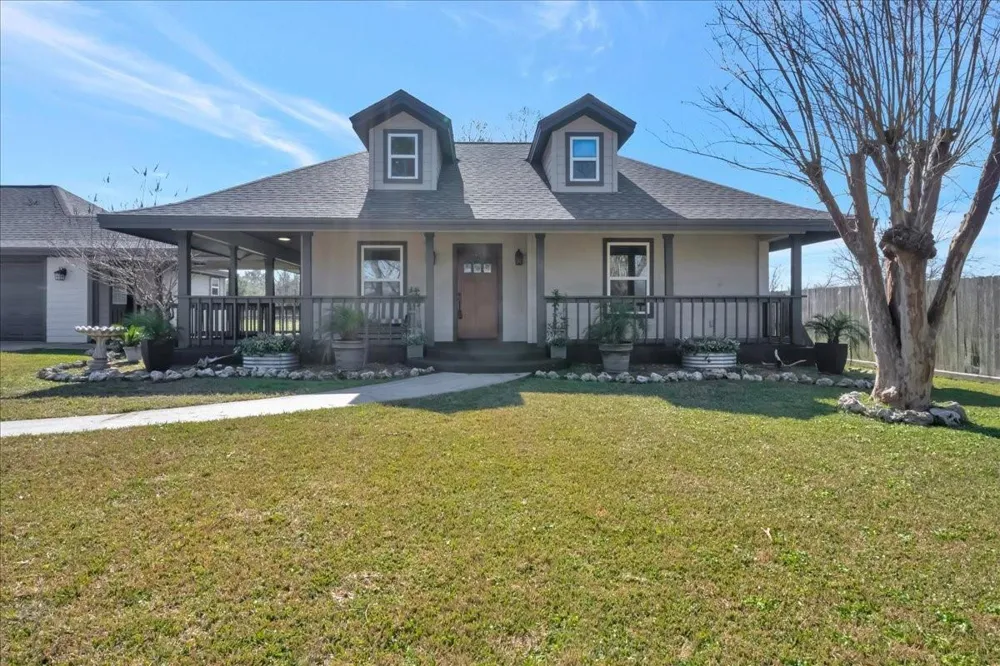 12335 2nd Street Santa Fe, TX 77539