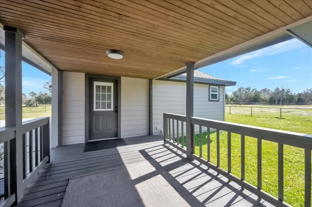 12335 2nd Street Santa Fe, TX 77539