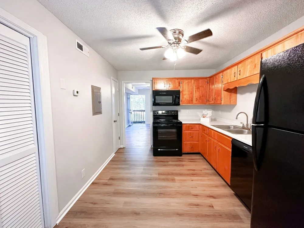 470 Martha Ln #H Clarksville, TN 37043
