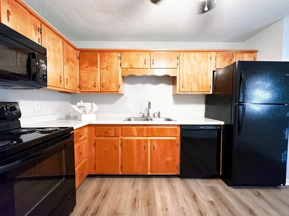470 Martha Ln #H Clarksville, TN 37043