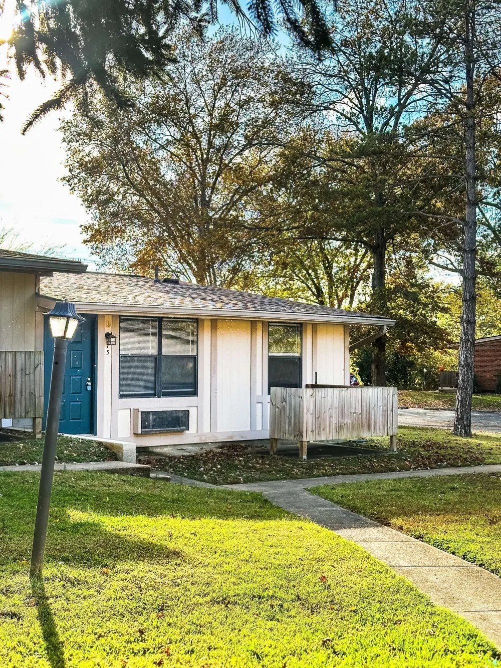 2421 Madison St #13 Clarksville, TN 37043