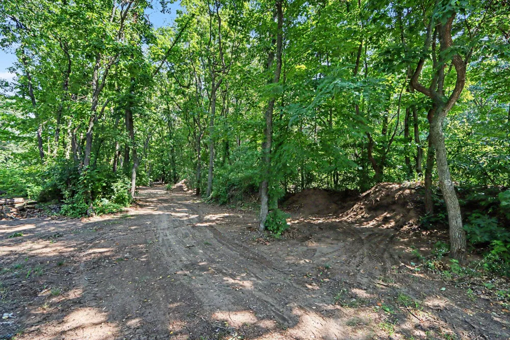 25490 Front Street Mattawan, MI 49071