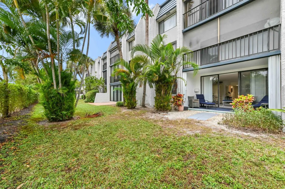 4411 Trevi Court ##105 Lake Worth, FL 33467