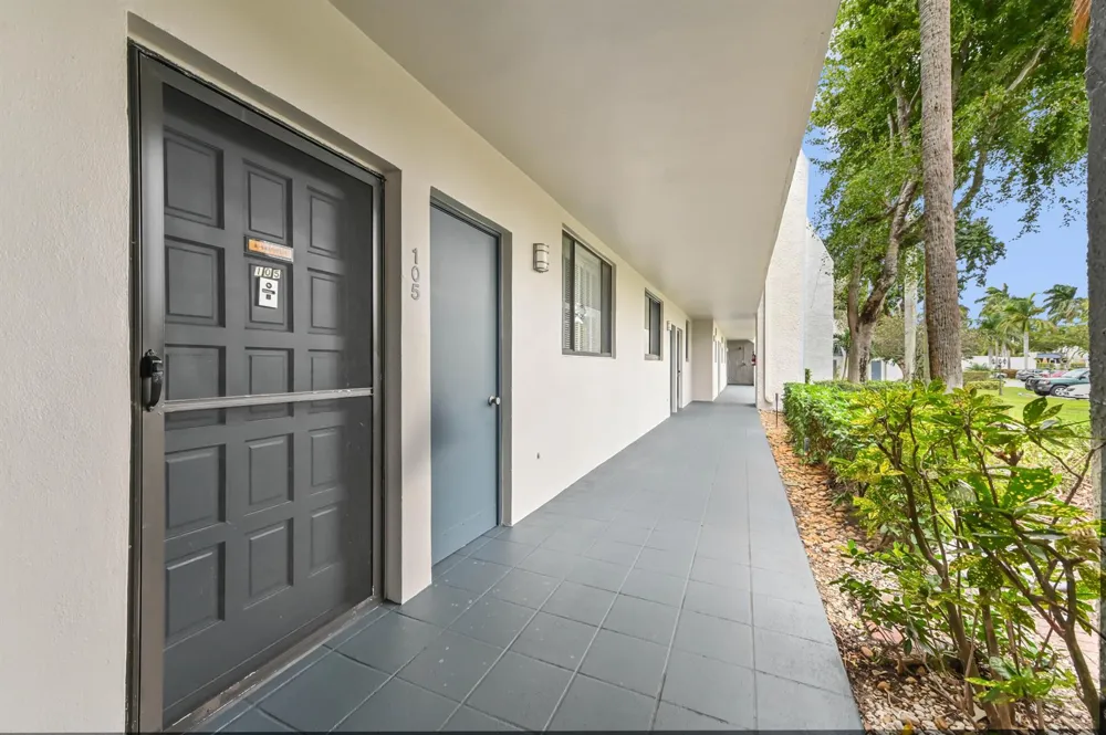 4411 Trevi Court ##105 Lake Worth, FL 33467