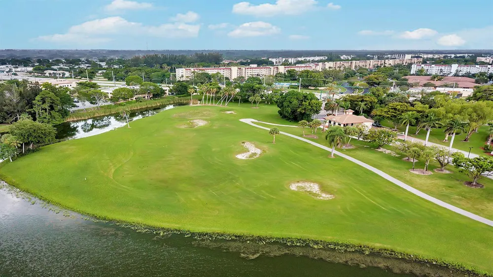4411 Trevi Court ##105 Lake Worth, FL 33467