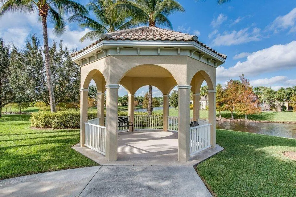 4506 Illicium Drive Palm Beach Gardens, FL 33418