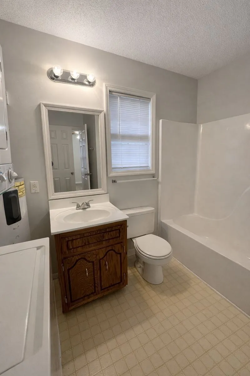 112 Ballygar St #C Clarksville, TN 37043