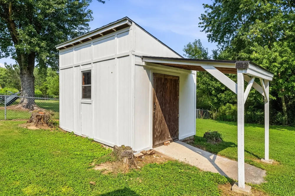 464 Hurricane Ridge Rd Smithville, TN 37166