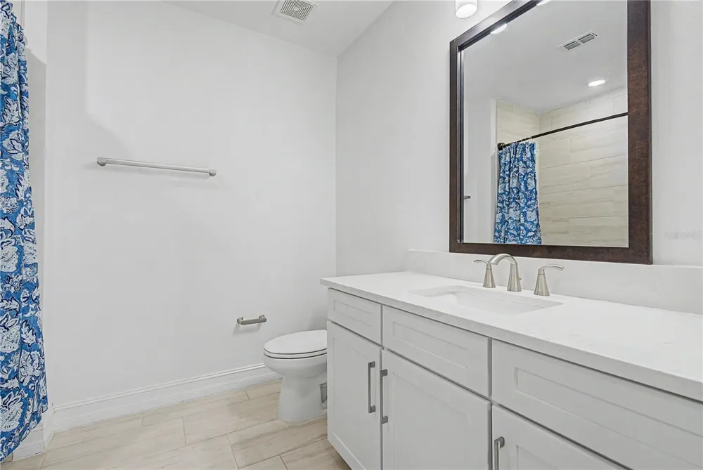5351 BRIDGE STREET #38 Tampa, FL 33611