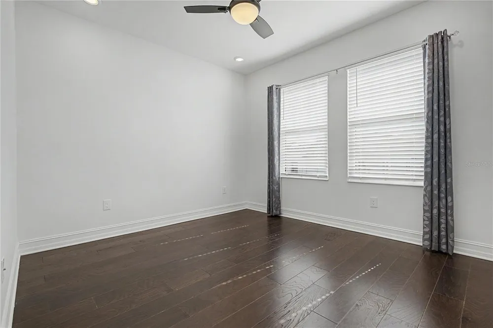 5351 BRIDGE STREET #38 Tampa, FL 33611