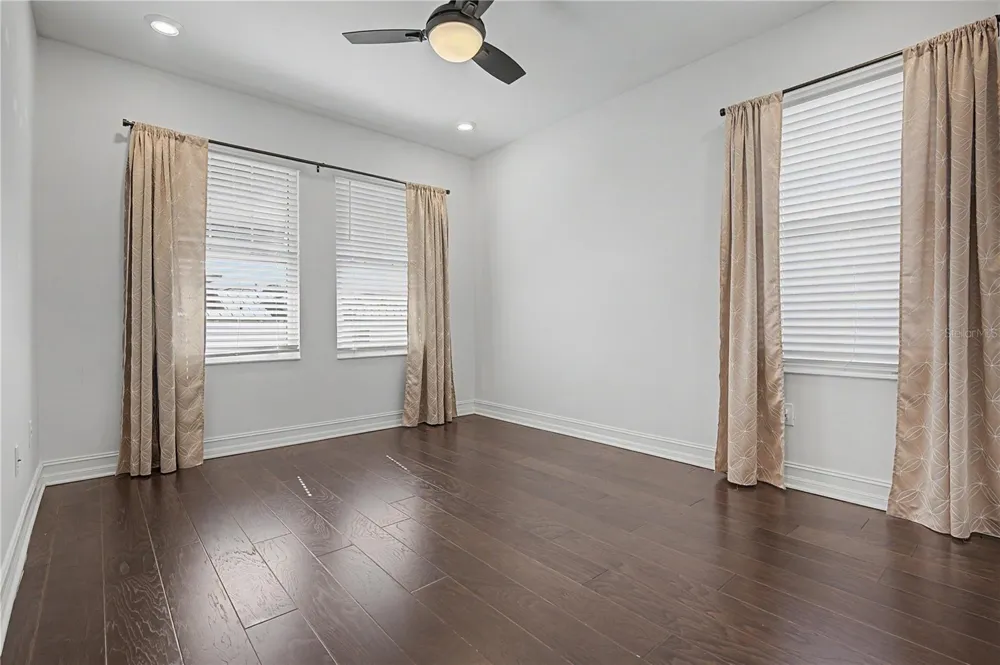 5351 BRIDGE STREET #38 Tampa, FL 33611