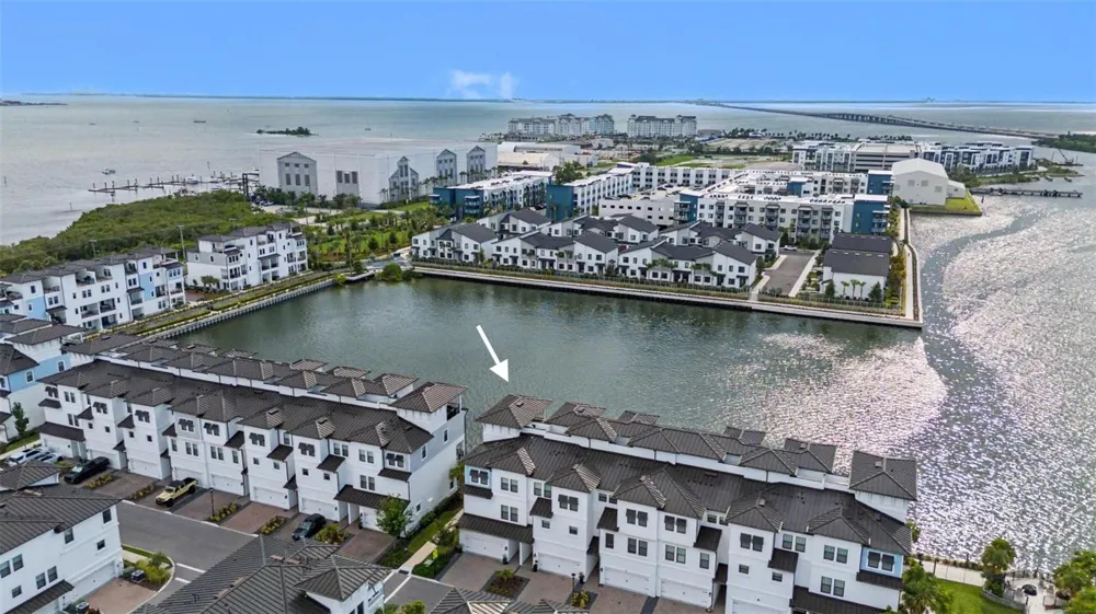 5351 BRIDGE STREET #38 Tampa, FL 33611