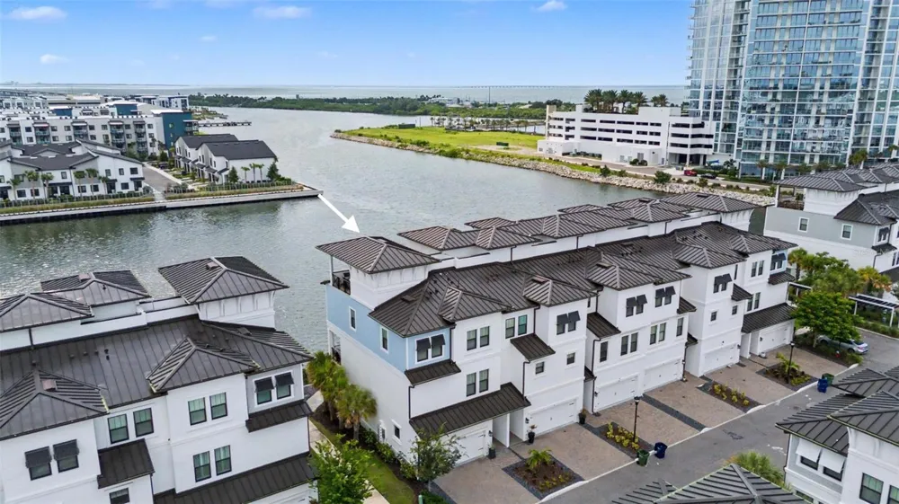 5351 BRIDGE STREET #38 Tampa, FL 33611