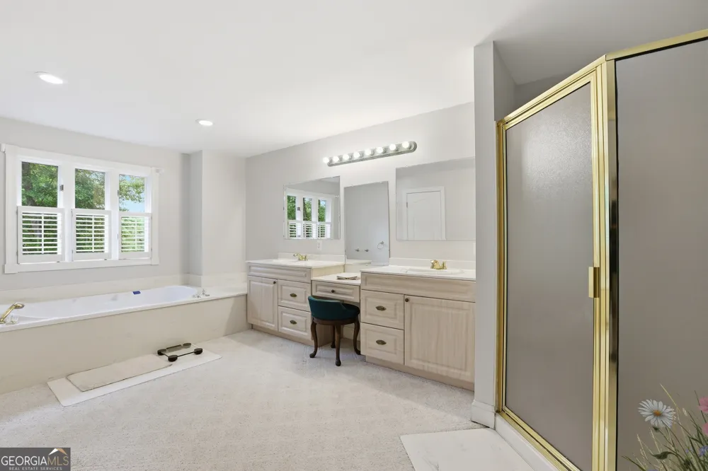 205 Mill Creek CIR Martin, GA 30557