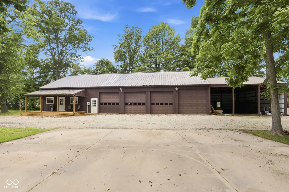 1375 800 E Manilla, IN 46150