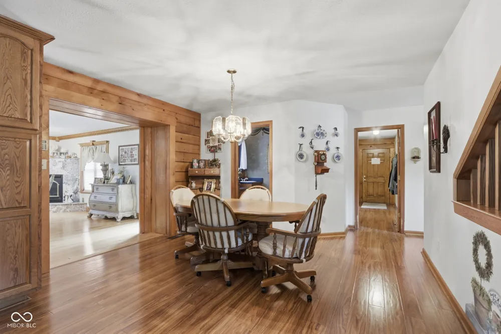 1375 800 E Manilla, IN 46150