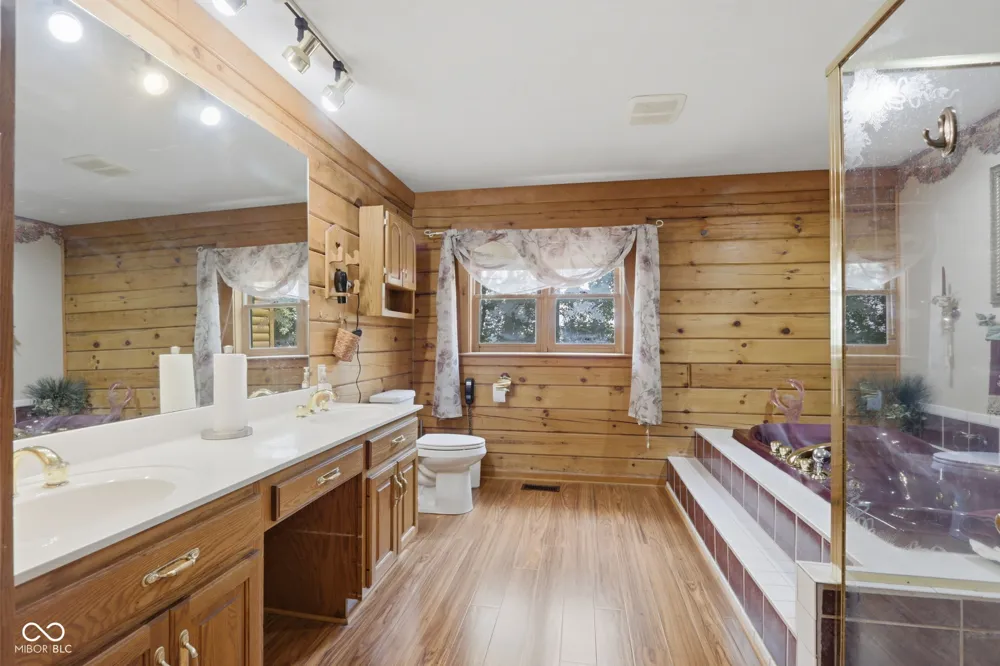 1375 800 E Manilla, IN 46150