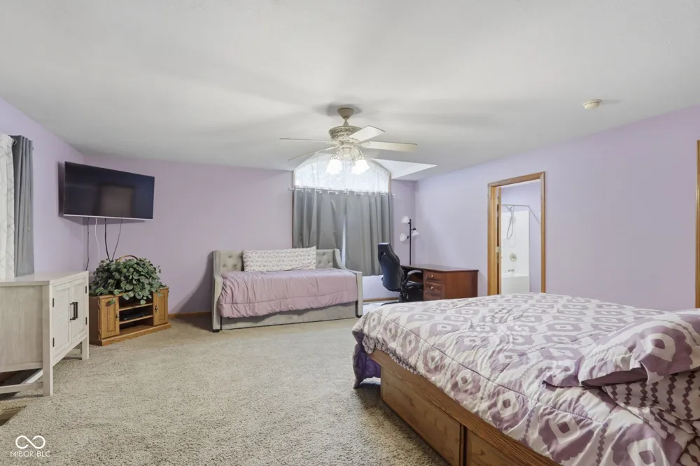1375 800 E Manilla, IN 46150