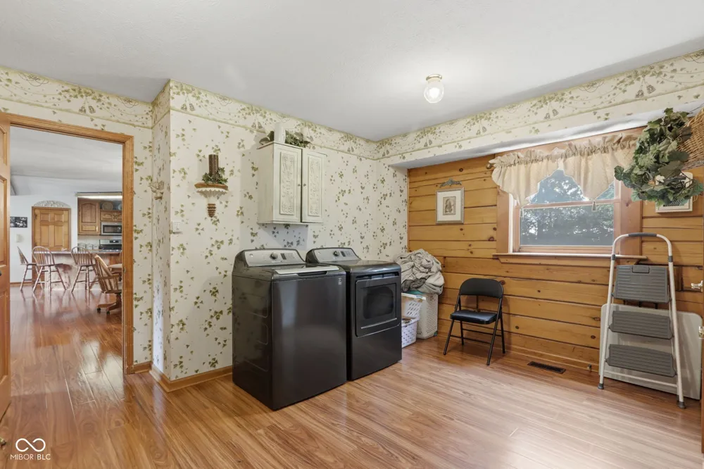 1375 800 E Manilla, IN 46150