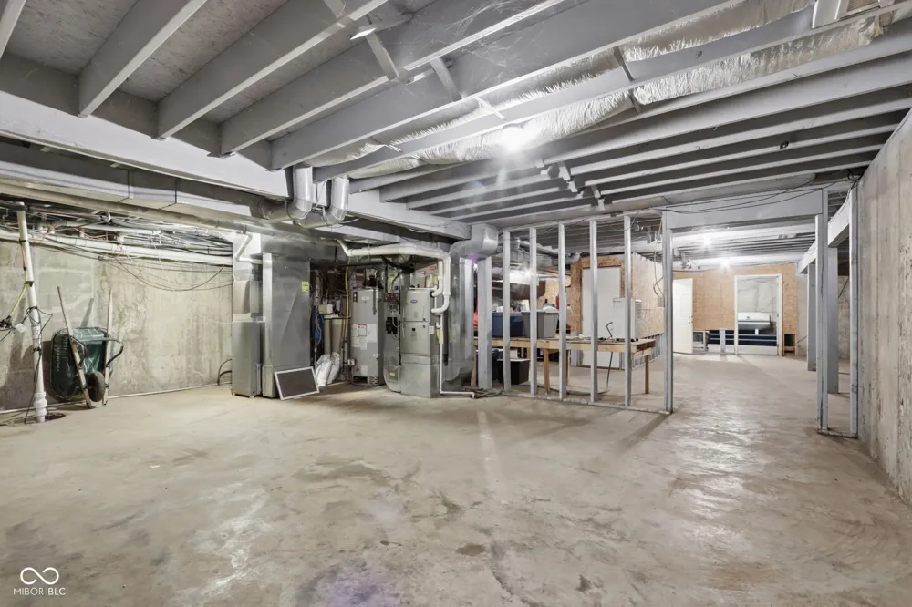 1375 800 E Manilla, IN 46150