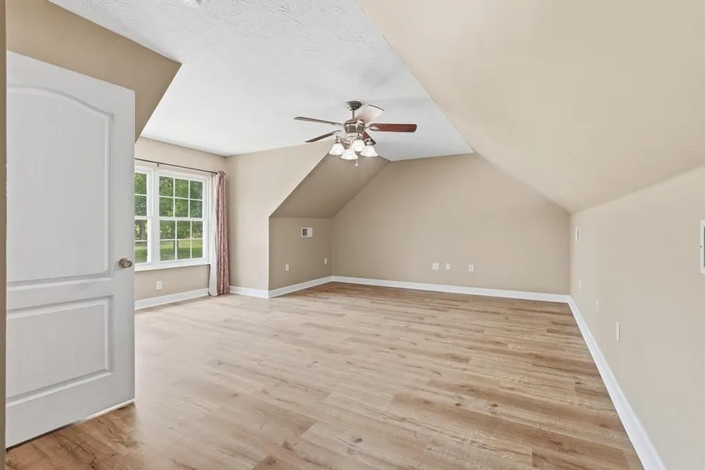 375 Brummitt Rd Castalian Springs, TN 37031